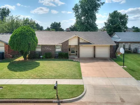 9909 S Garrett Ave, Oklahoma City, OK 73139