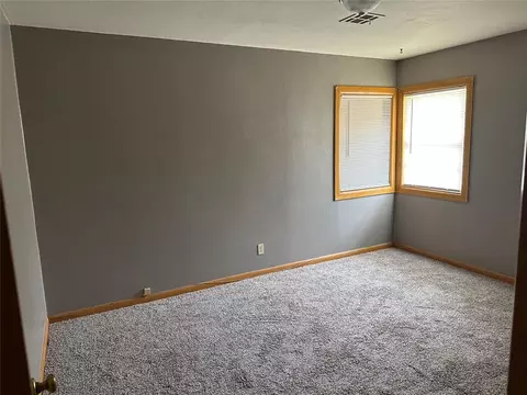 908 E Whitmer St, Sentinel, OK 73664 photo 8