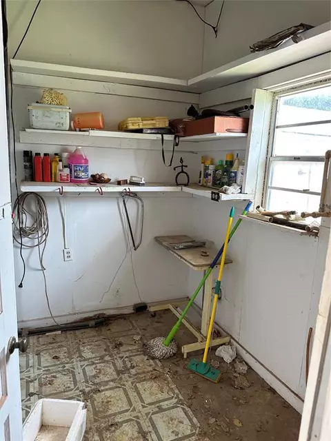 908 E Whitmer St, Sentinel, OK 73664 photo 9