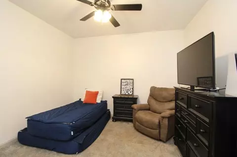 1136 Colonial Ave, Tuttle, OK 73089 photo 37