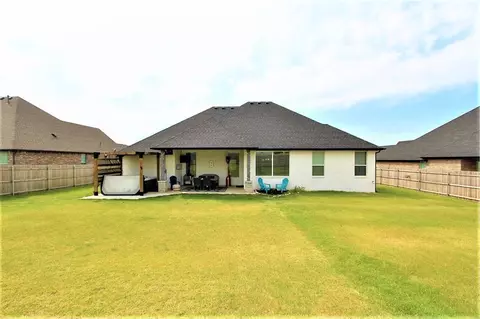 1136 Colonial Ave, Tuttle, OK 73089 photo 40