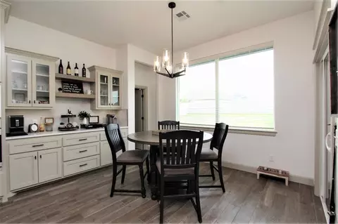 1136 Colonial Ave, Tuttle, OK 73089 photo 11