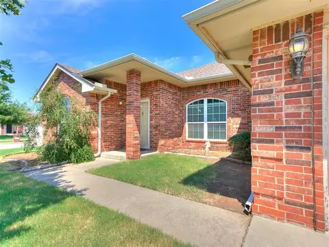16108 Korie Dr, Edmond, OK 73013