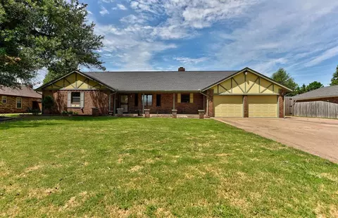 4716 Deer Crk, Yukon, OK 73099