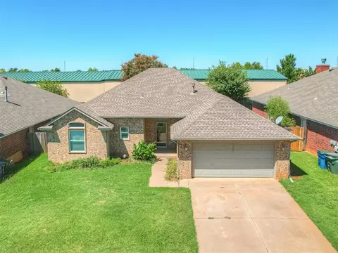1933 Bradford Way, Edmond, OK 73003