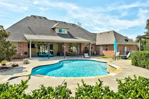 13301 Raymond King Dr, Oklahoma City, OK 73165