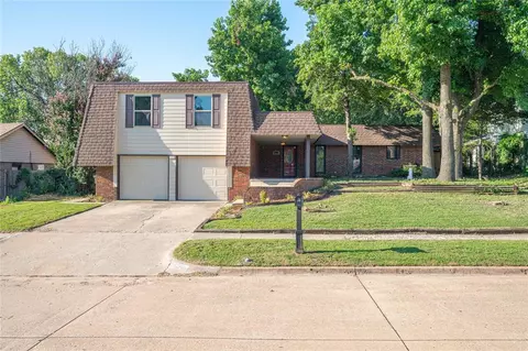1320 Aspen Ln, Norman, OK 73072