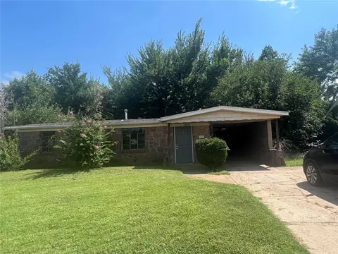 3808 SE 15th St, Del City, OK 73115