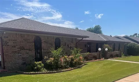 1512 Kingsgate Rd, Oklahoma City, OK 73159