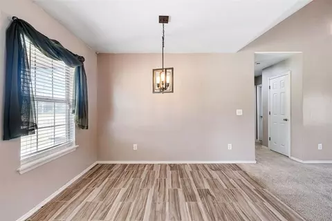 11651 N Kickapoo Ave, Shawnee, OK 74804 photo 9