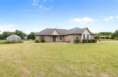 11651 N Kickapoo Ave, Shawnee, OK 74804 photo 2
