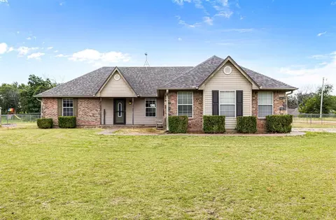 11651 N Kickapoo Ave, Shawnee, OK 74804