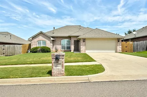 1521 Central Pkwy, Norman, OK 73071