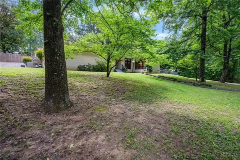 504 W Leeper St, Broken Bow, OK 74728 photo 4