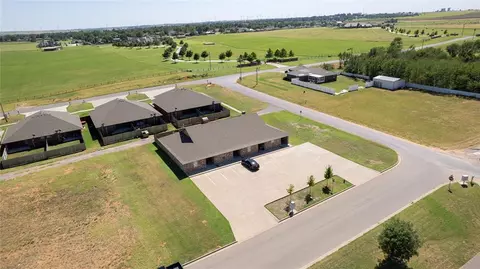 1600 Ez Go Dr, Weatherford, OK 73096