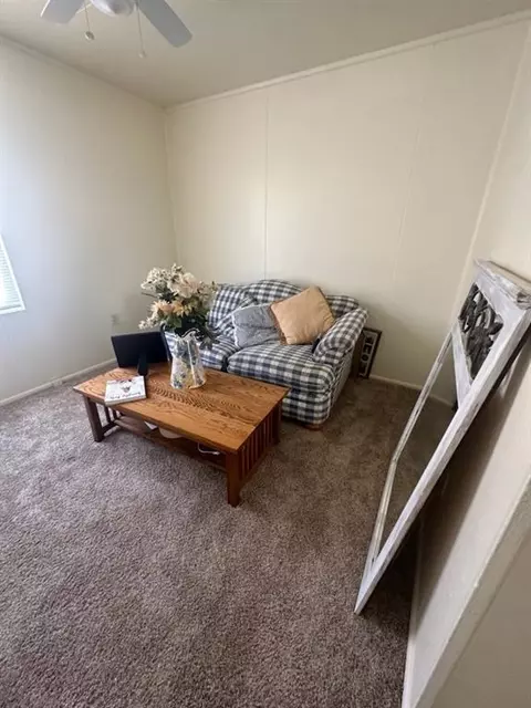 516 Saturn St, Altus, OK 73521 photo 2