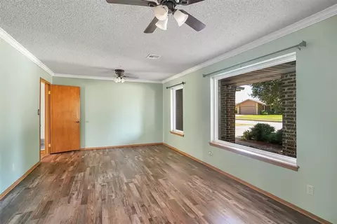 716 Windsor Dr, Altus, OK 73521 photo 6