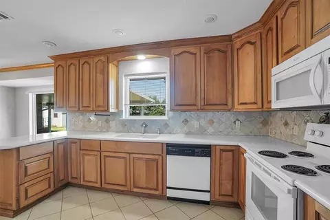 716 Windsor Dr, Altus, OK 73521 photo 12