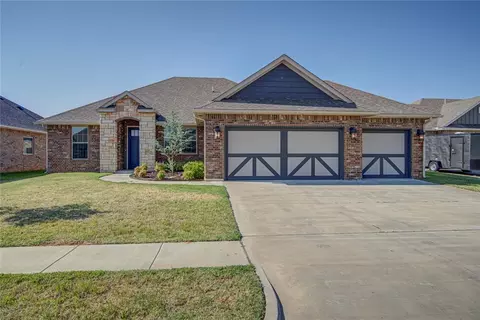 11212 SW 42nd Ct, Mustang, OK 73064