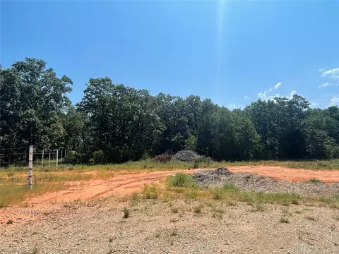 Lilly Drive, Tecumseh, OK 74873