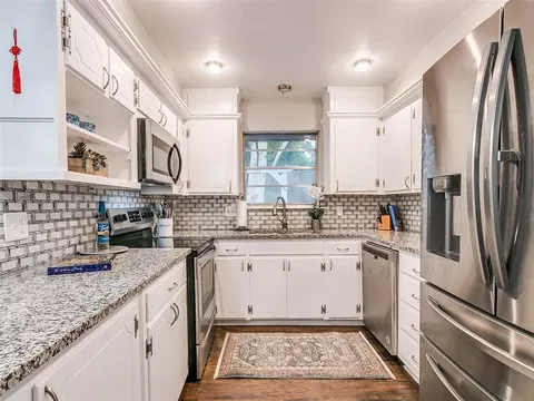 3913 N Riverside Dr, Bethany, OK 73008 photo 13