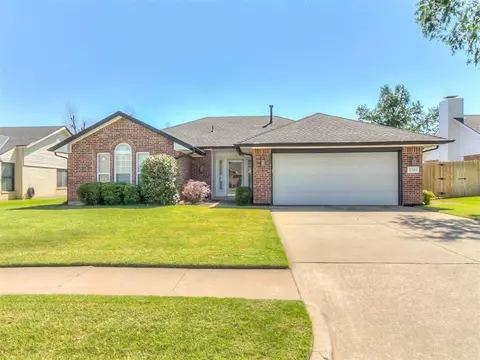 1513 Wilderness Dr, Norman, OK 73071