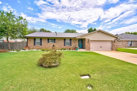 25 N Gilpin St, Shawnee, OK 74804