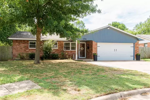 1714 Village Dr, Norman, OK 73071