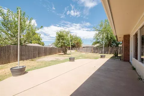 3701 Harmony Dr, Moore, OK 73160 photo 34