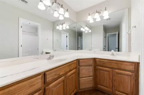 3701 Harmony Dr, Moore, OK 73160 photo 24