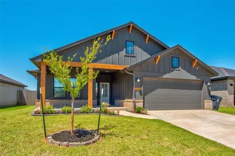 2309 Roca Dr, Edmond, OK 73012