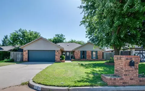 9204 Aaron Dr, Oklahoma City, OK 73132