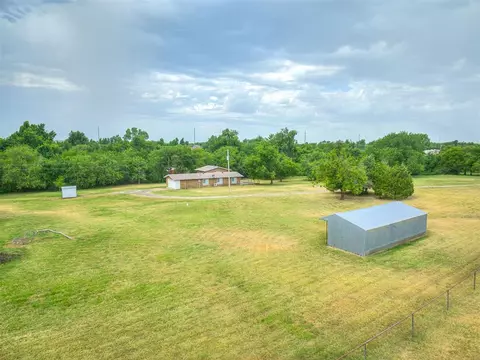 4909 Pullin Ln, Norman, OK 73069