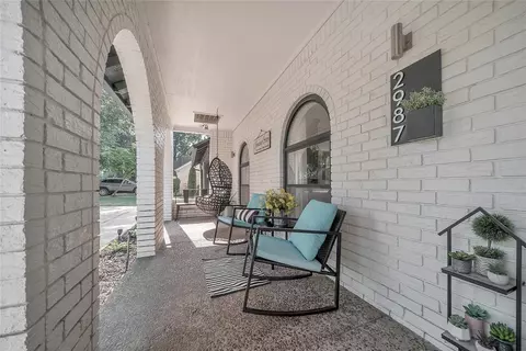 2987 E 56th Ct, Tulsa, OK 74105 photo 2