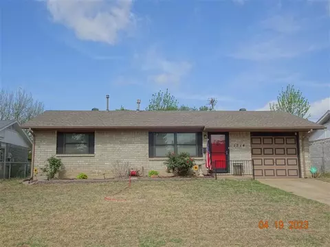1514 Farmington Ave, Norman, OK 73072