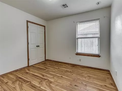 105 W End Ct, Tuttle, OK 73089 photo 15