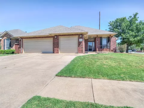 8401 NW 77th St, Oklahoma City, OK 73132