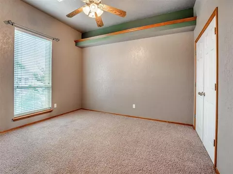 1901 Oak Dr, Moore, OK 73170 photo 20
