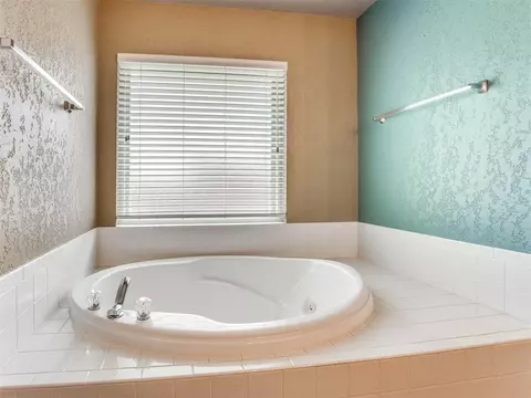 1901 Oak Dr, Moore, OK 73170 photo 26