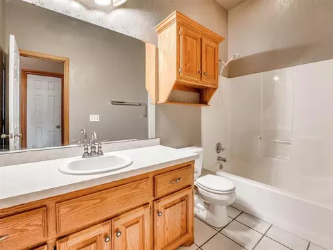 1901 Oak Dr, Moore, OK 73170 photo 22