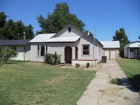 319 W Main St, Edmond, OK 73003