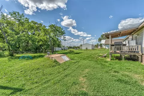 115 S Main St, Tryon, OK 74875 photo 14
