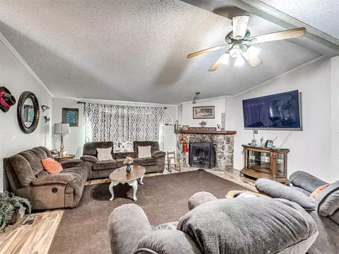 105 Shady Meadows Ct, Mcloud, OK 74851 photo 21