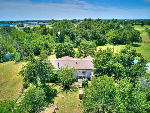 105 Shady Meadows Ct, Mcloud, OK 74851 photo 5