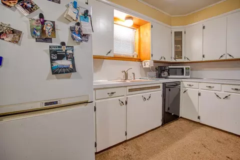 308 Williams St, Okeene, OK 73763 photo 21