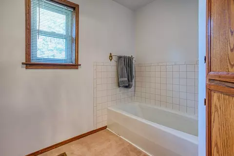 308 Williams St, Okeene, OK 73763 photo 11
