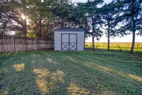 308 Williams St, Okeene, OK 73763 photo 35