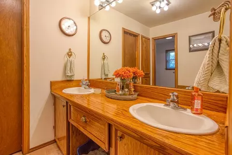 308 Williams St, Okeene, OK 73763 photo 10