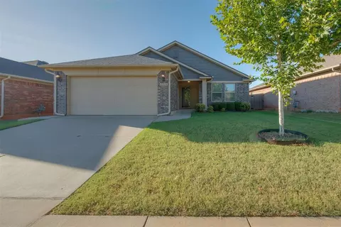 2728 NW 189th St, Edmond, OK 73012
