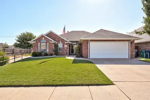 7320 Stinchcomb Dr, Oklahoma City, OK 73132